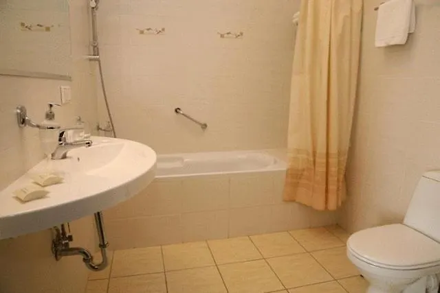 Gosciniec Sucholeski Suchy Las Hotel